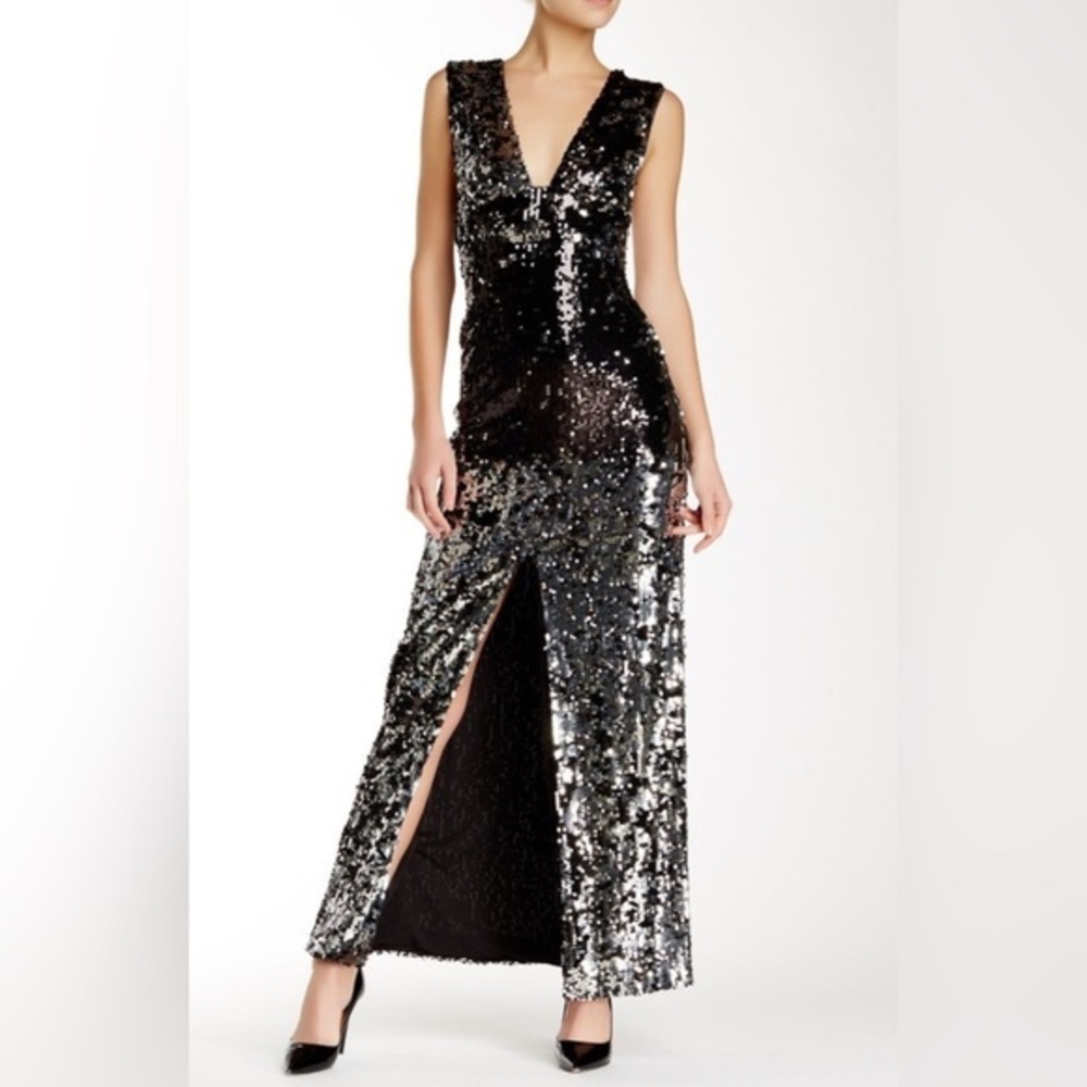 NWT | Rachel Zoe Silver and Black Long Sleeve Venus Gown Size 6 & 8
